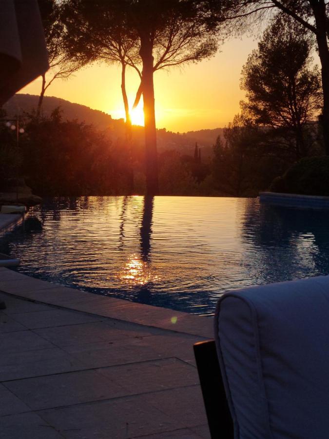 Une Pause En Provence Le Beausset Exteriér fotografie